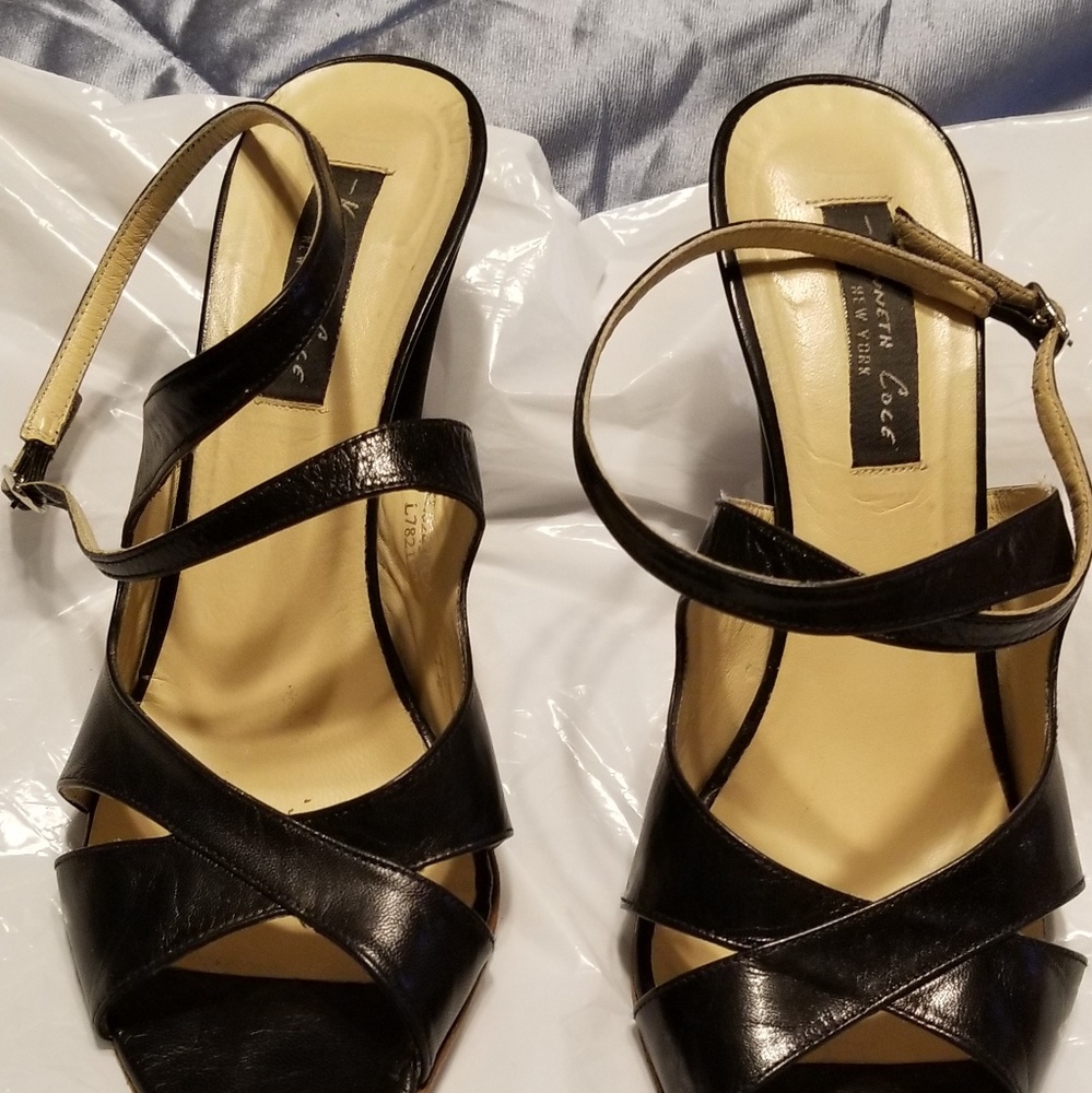 Kenneth Cole heels